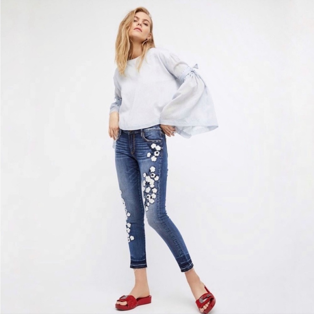 Driftwood The Marilyn Classic fit embroidered jeans, size 30/27.5”